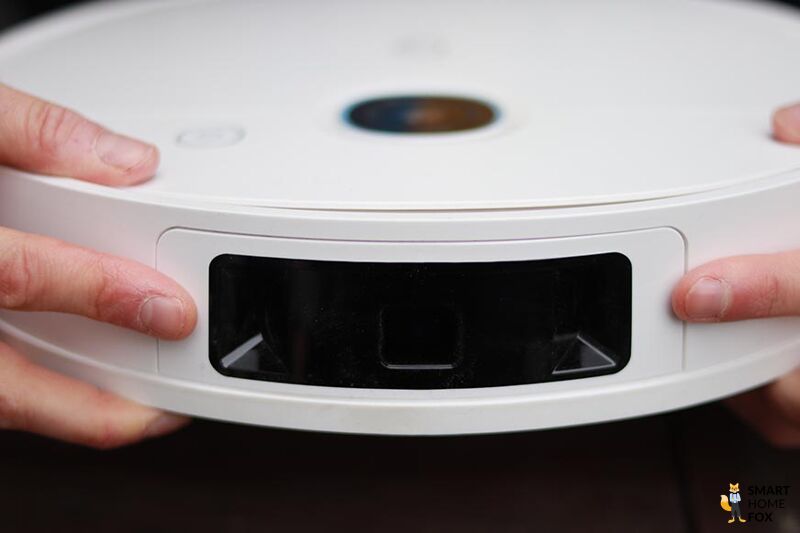 Die 3D-Lasertechnologie zur Hinderniserkennung des Yeedi Vac 2 Pro ist in der Nahaufnahme zu sehen